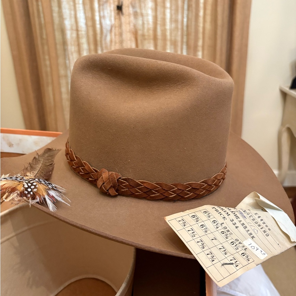 Larry Mahan’s Resistol Beaver Hat Geronimo Box Feather Receipt not worn 7 1/4